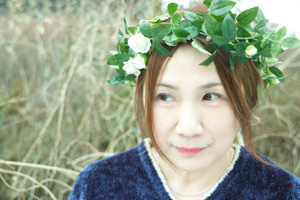 新居昭乃