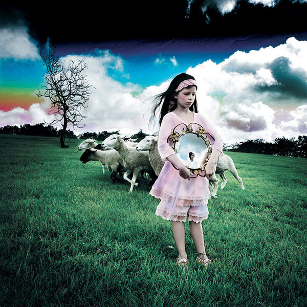 メリー | M.E.R.R.Y.（通常盤） | ビクターエンタテインメント